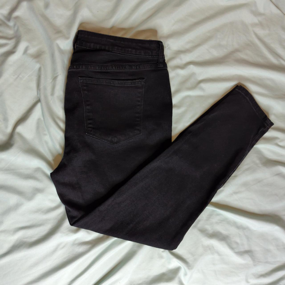 Size 14 - Sonoma - High Rise Black Skinny Jeans